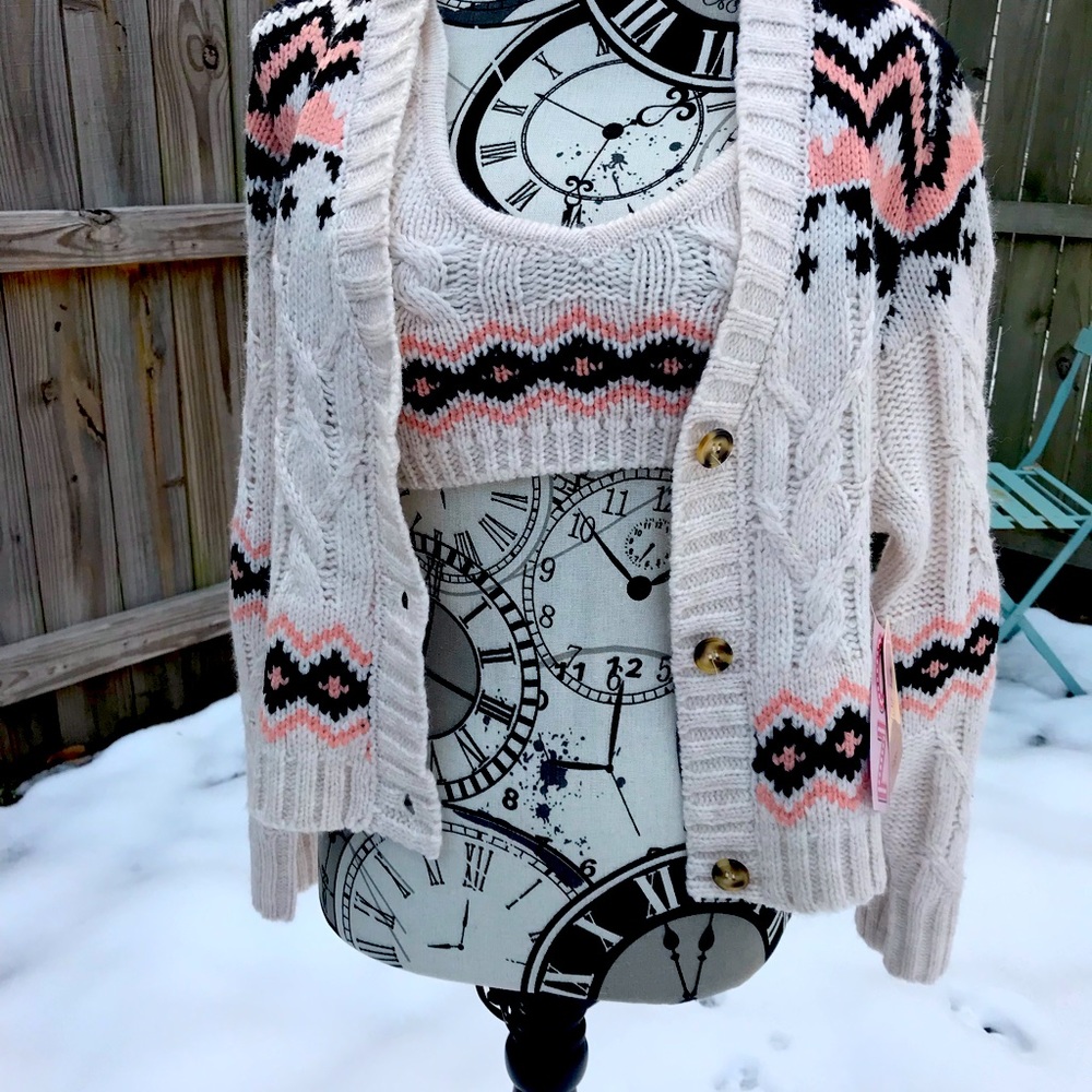 Sage and Oak Cozy Sweater with Crop Top